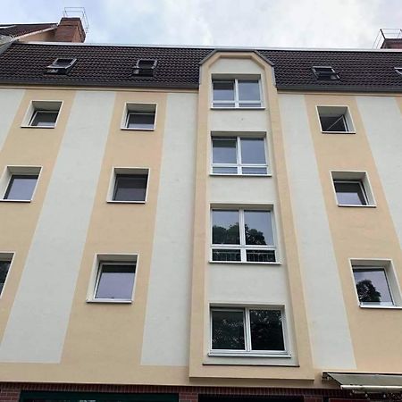 Top Lage 2 Zimmerwohnung Mit Balkon Und Bester Aussicht In Og 2 Links Rostock Exterior foto